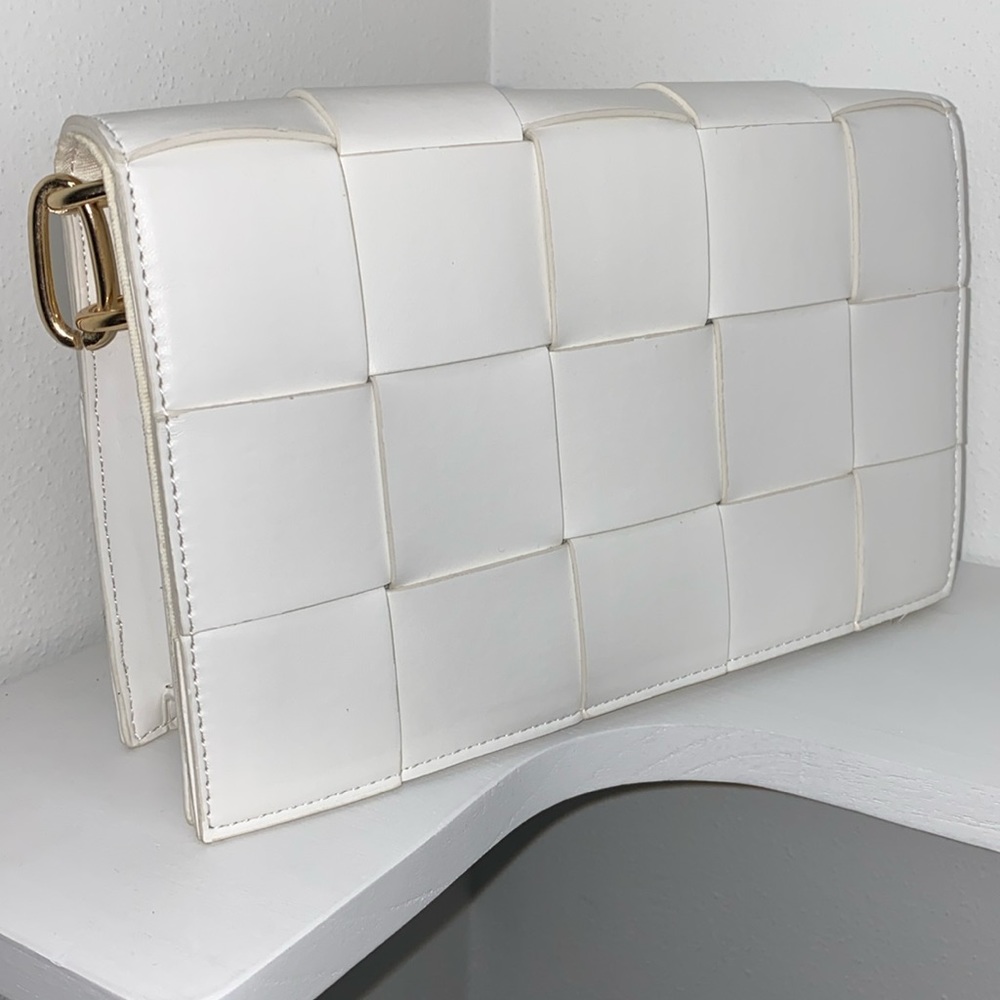 Crossi White Small Handbag